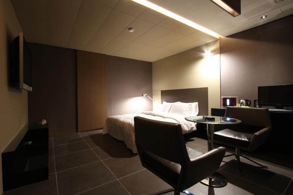 Valentine Hotel Kōyō Δωμάτιο φωτογραφία